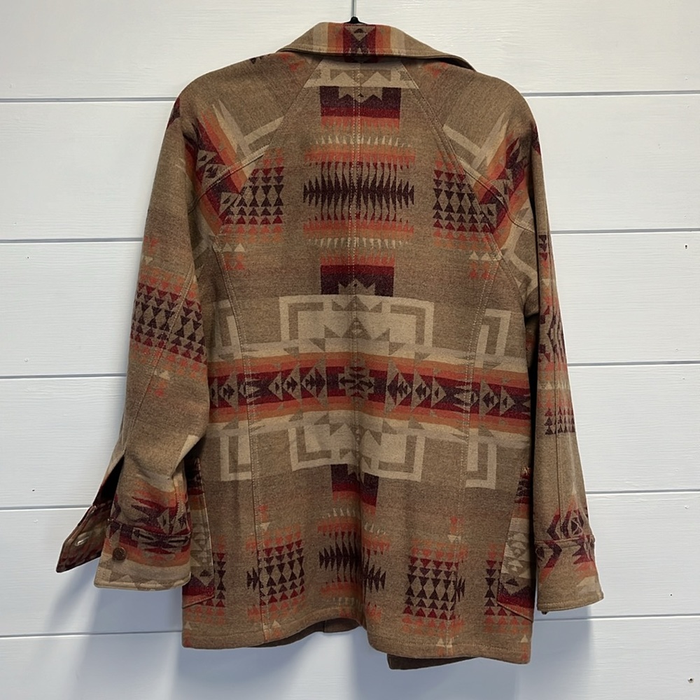 Pendleton Wool Shirt Jacket Size Medium. New with Tags. - Picture 3 of 3